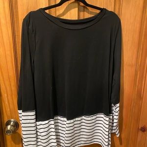 Gray and White Long Sleeve Boxy Blouse